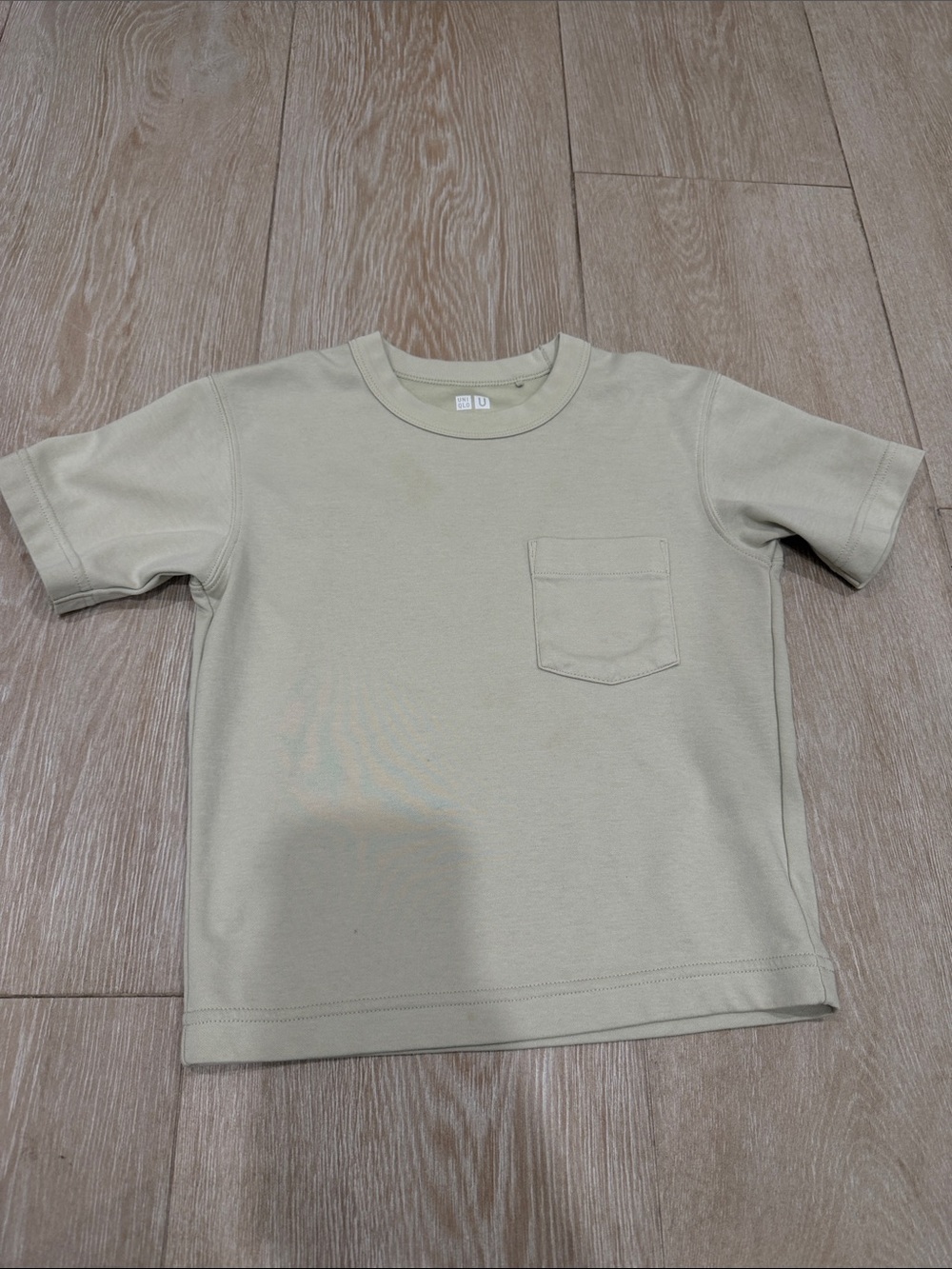 UNIQLO Kids Short Sleeve Pocket Tee in Light Sage